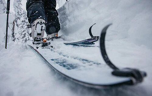 SALOMON LYŽE  QST ECHO 106 WHI/BLU